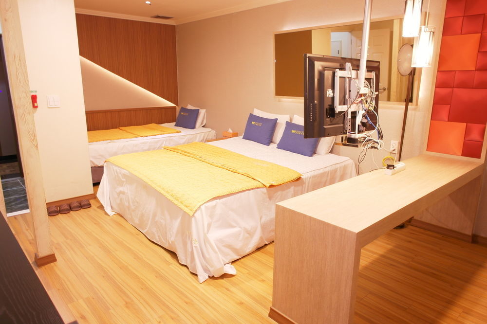 Central Hotel Changwon Exterior photo